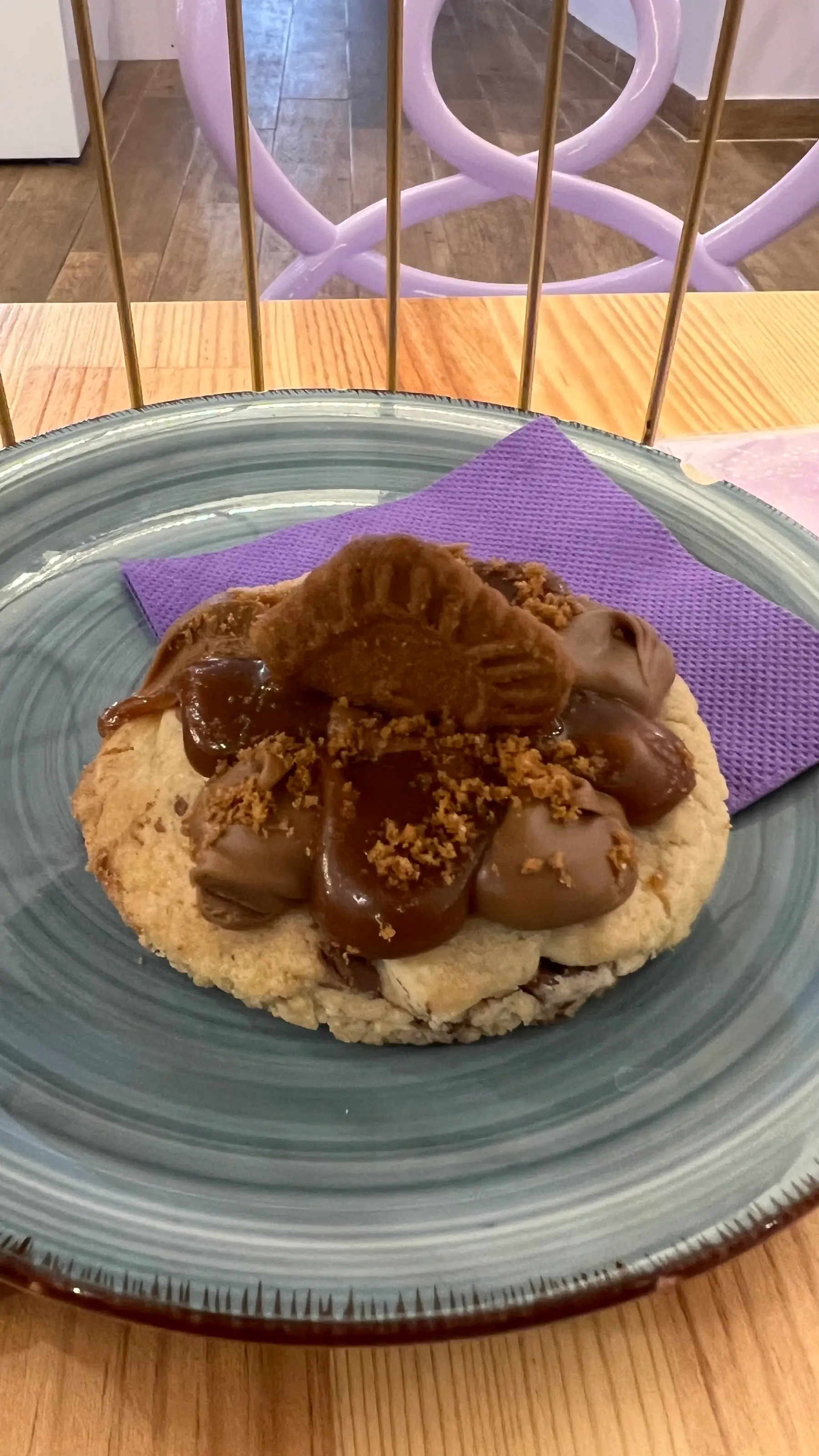 Cookie con galleta caramelizada por encima